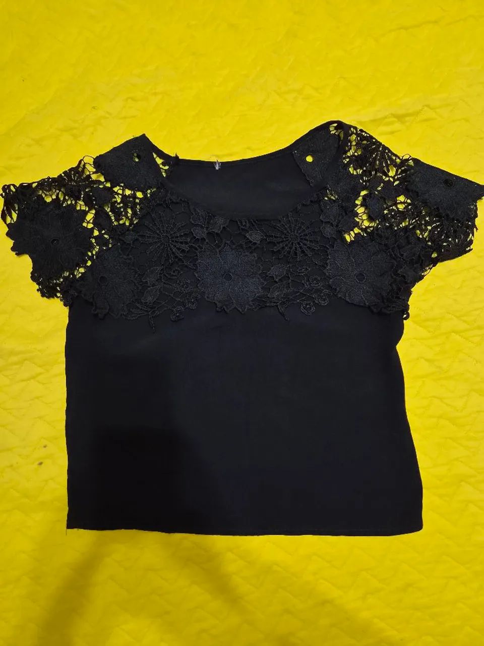 Blusa preta