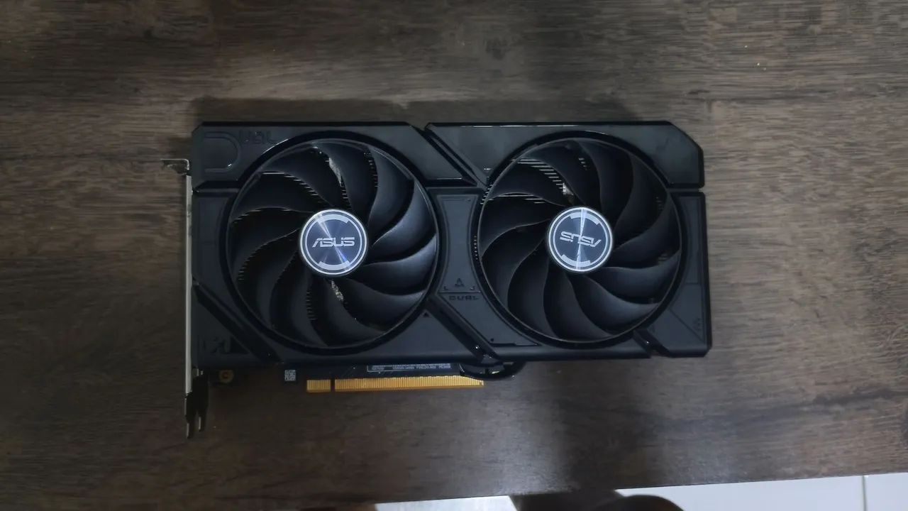 Placa de vídeo rx 7600 - Foto 2