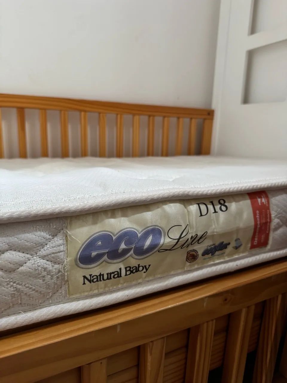 Cama infantil sem nova com colchão e grade - Foto 5