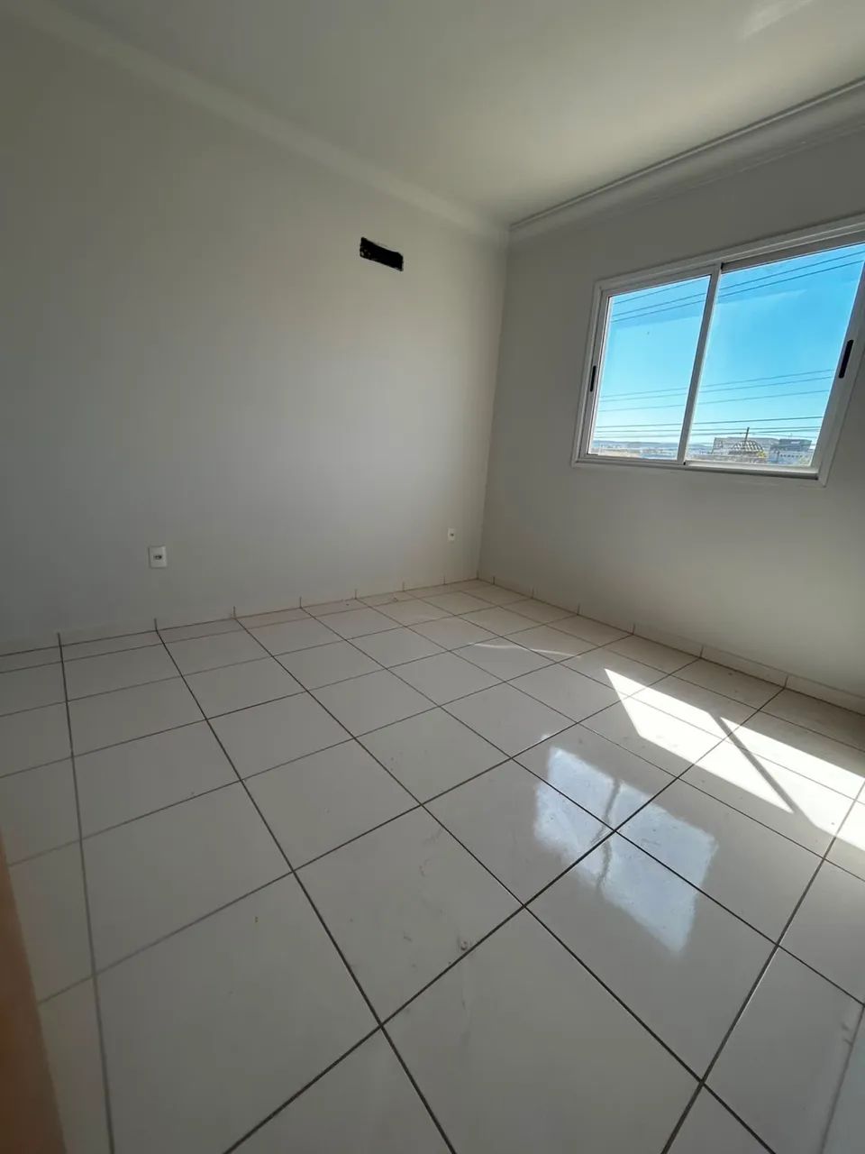 Residencial Mediterrâneo na 203 norte 2/4 com suíte  - Foto 3