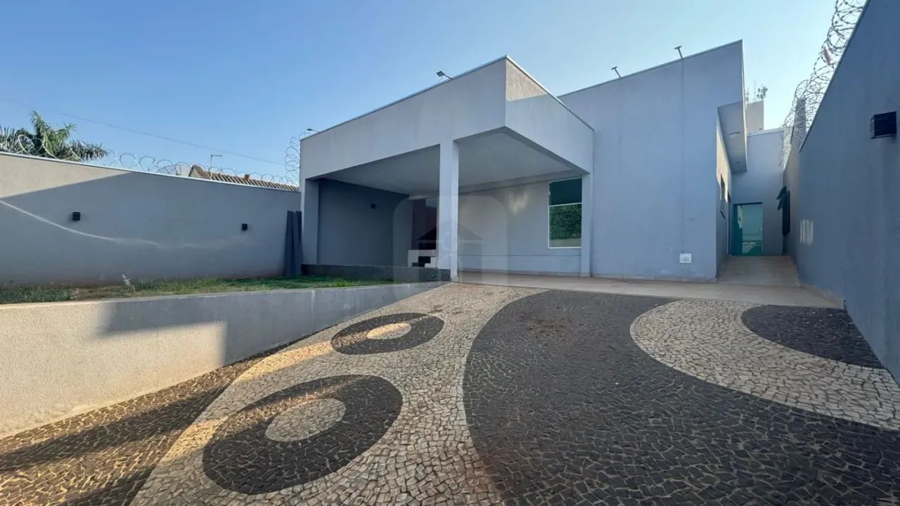 Casa para locação no bairro Daniel Fonseca - Foto 2