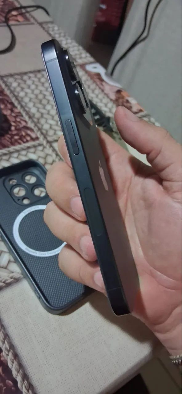 iPhone 15 Pro 128GB Preto Titanium - Foto 5