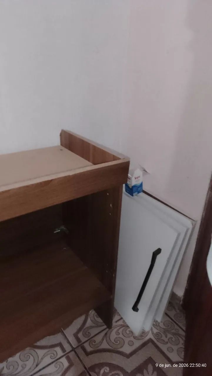Guarda roupa suspenso  - Foto 4
