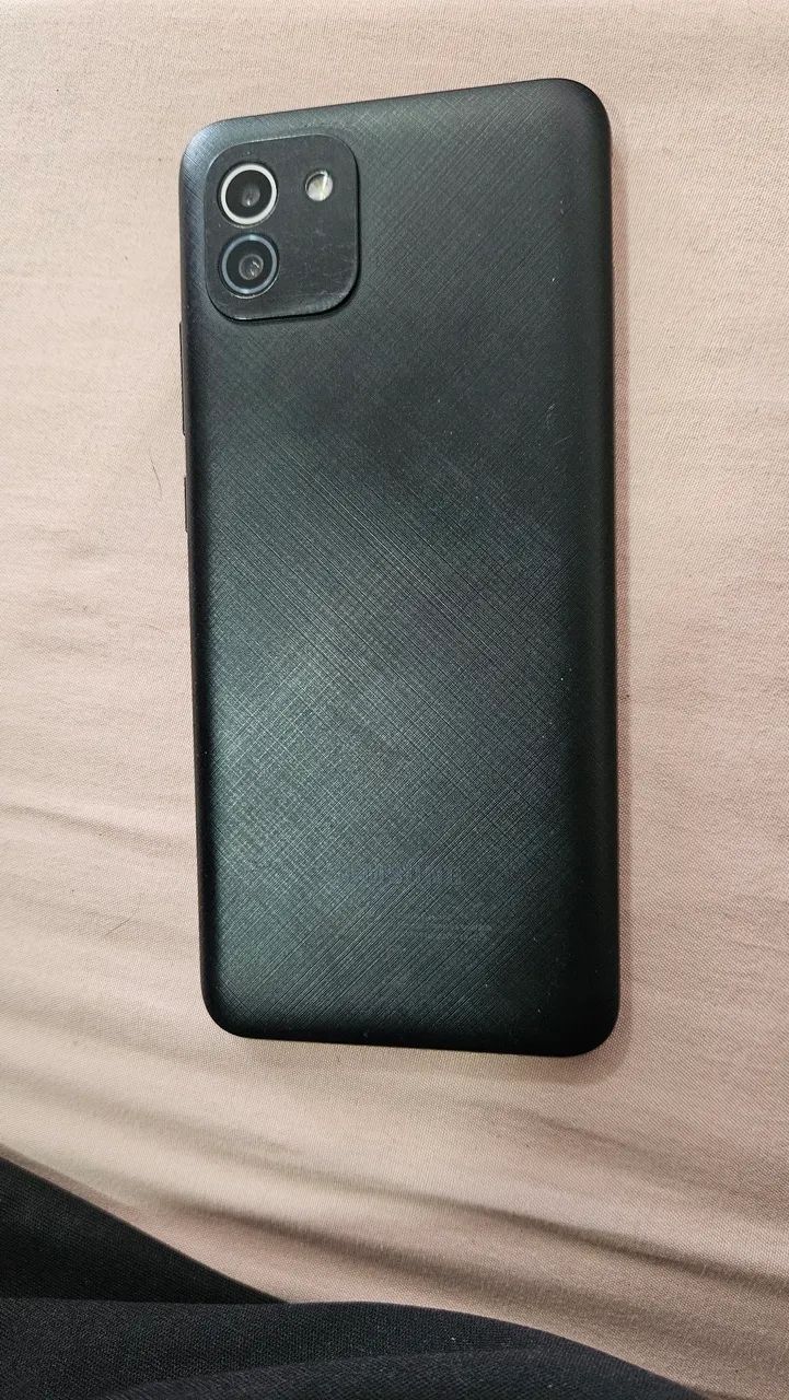 Celular trincado Samsung A03 - Foto 3
