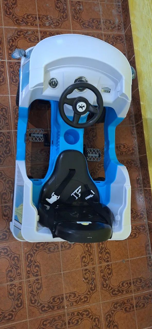 Carrinho de passeio Kombi - Foto 3