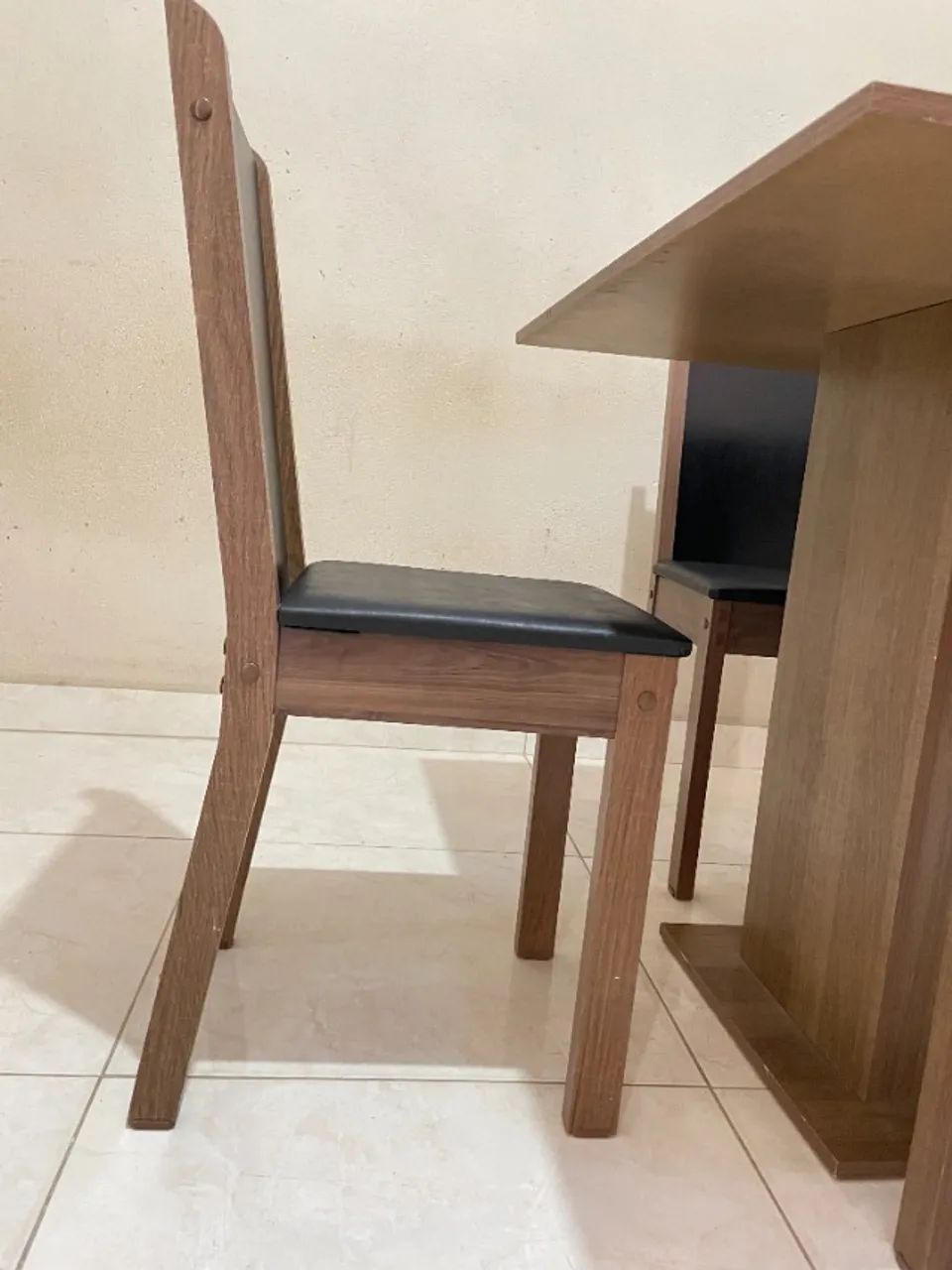 Mesa de Jantar - 4 Cadeiras - Foto 2