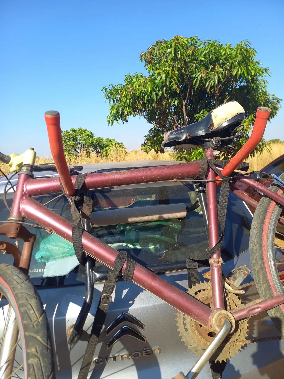 Vendo suporte para bicicleta  - Foto 4
