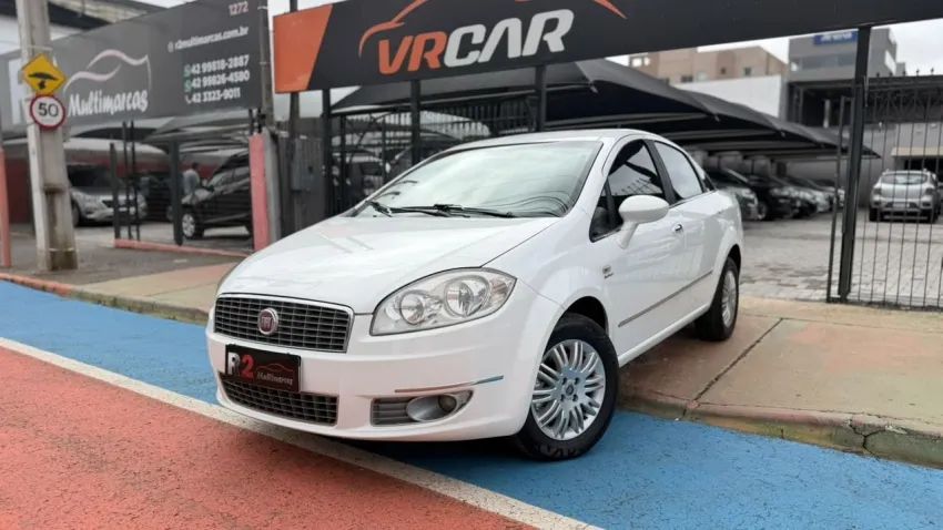 Fiat Linea LINEA ESSENCE Dualogic 1.8 Flex 16V 4p 2014