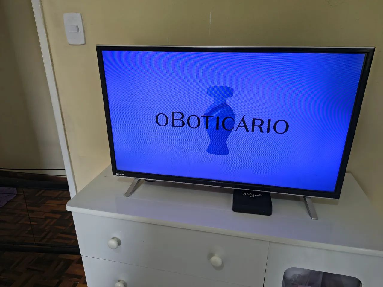 Tv  - Foto 2