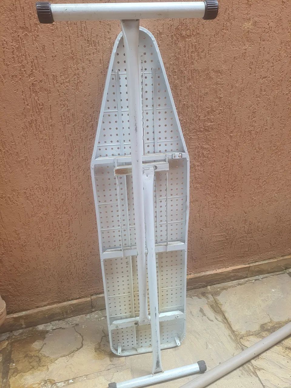 Mesa de passar roupas 