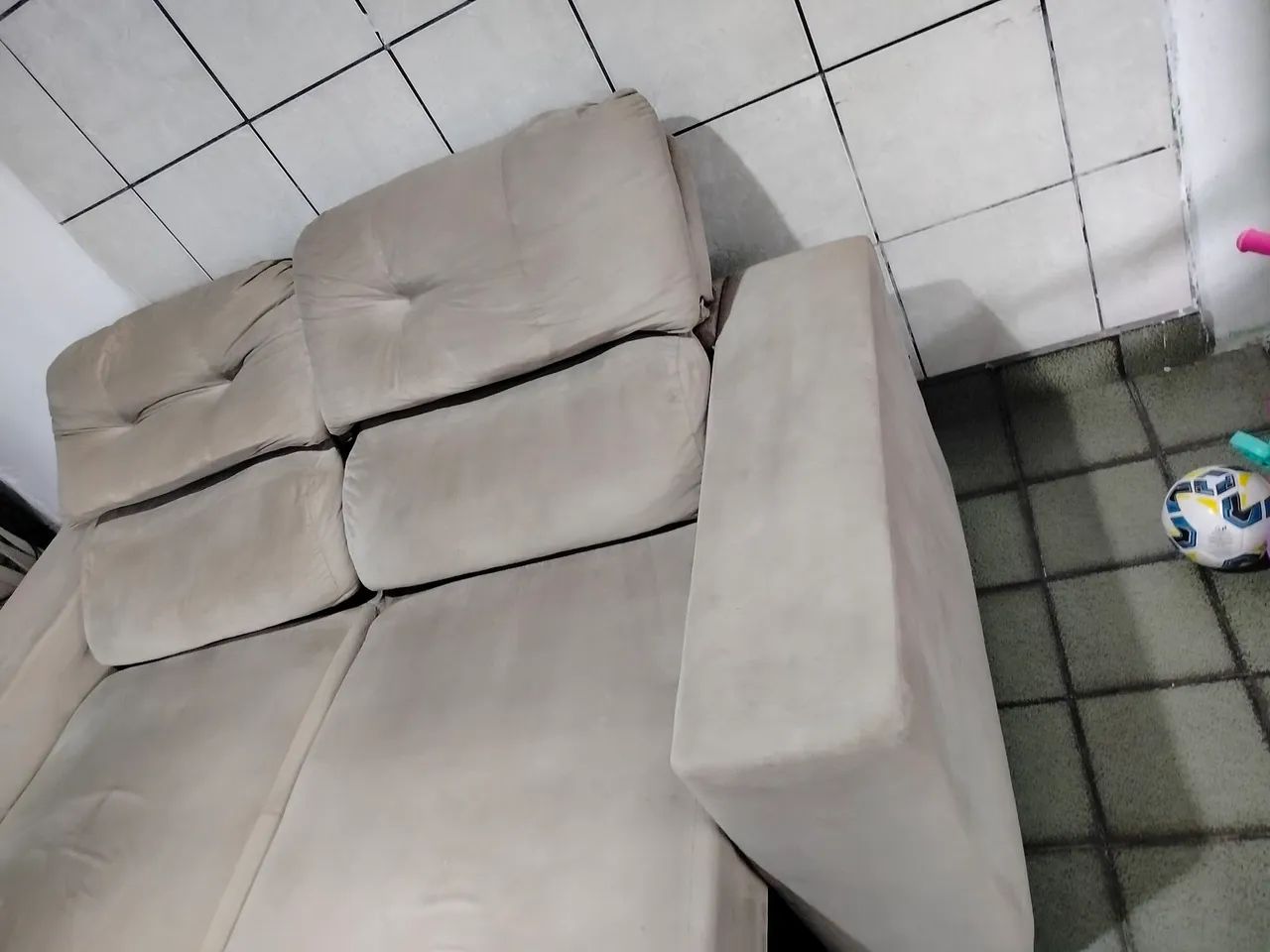 Sofá três lugares - Foto 3