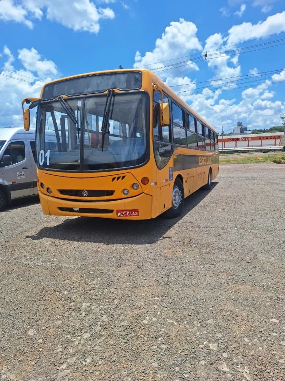 ONIBUS ESCOLAR COMIL