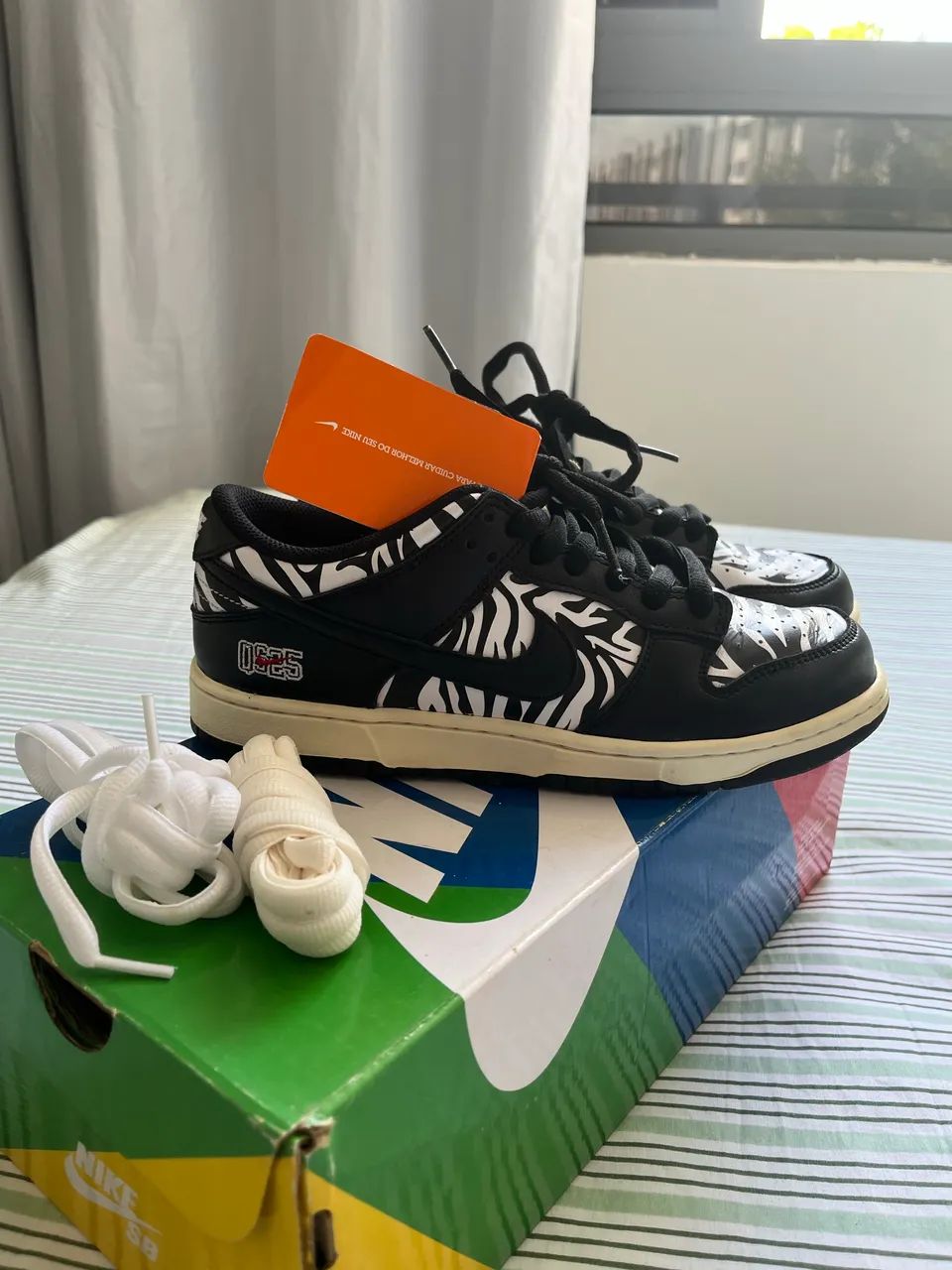 dunk low zebra cakes