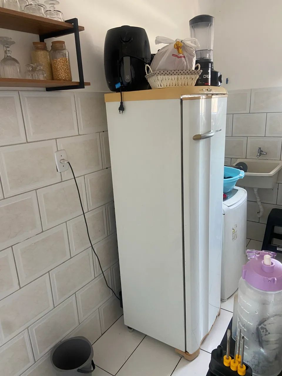 Geladeira Eletrolux RE37  - Foto 3
