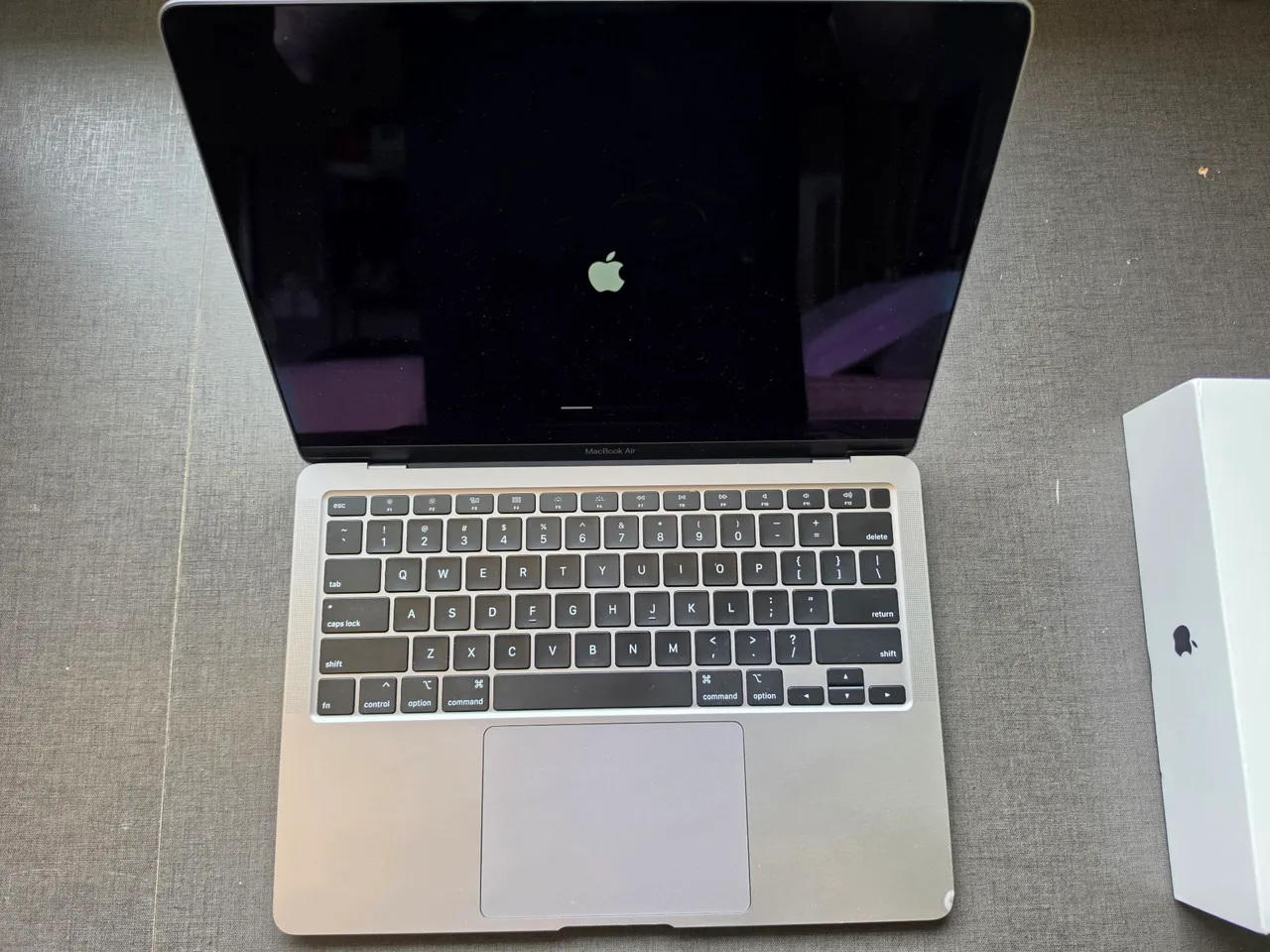 macbook air 2020 i5