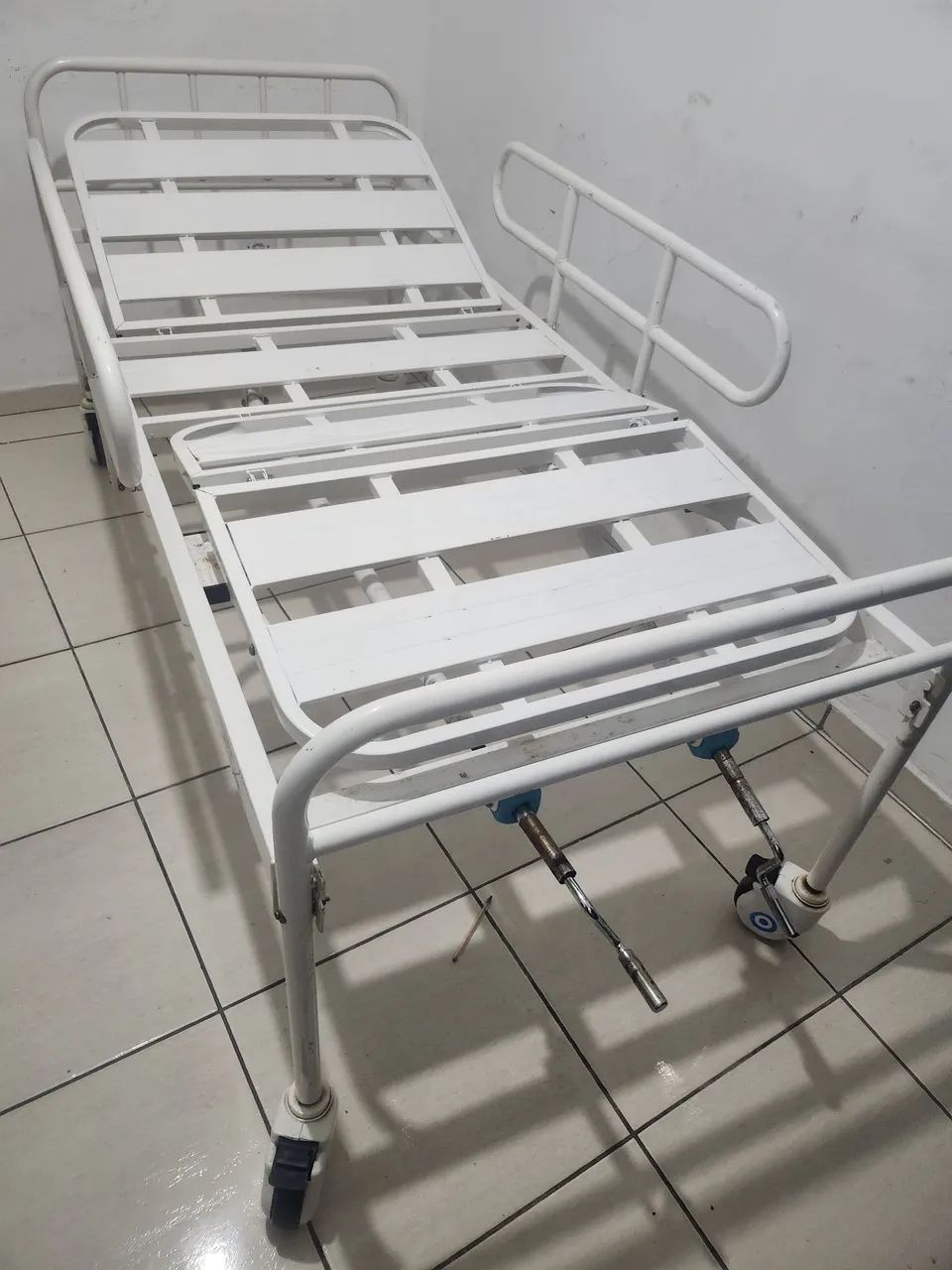 Cama hospitalar dellamed - Foto 4