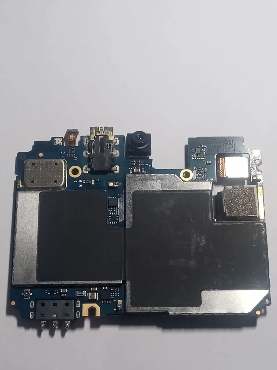 Placa mãe celular Motorola moto E6 plus funcionando  - Foto 2