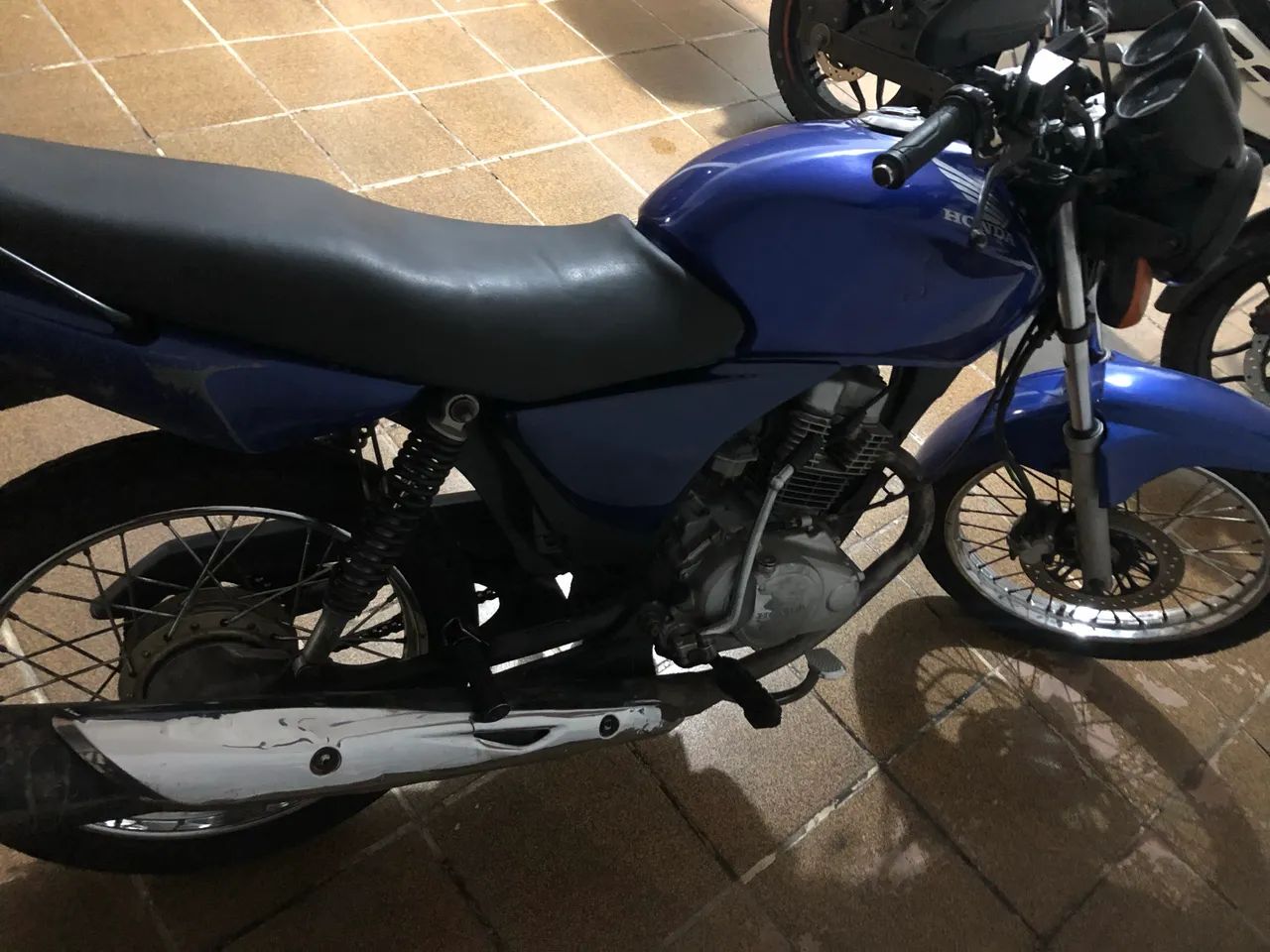 CG Titan 150 KS  - Foto 2