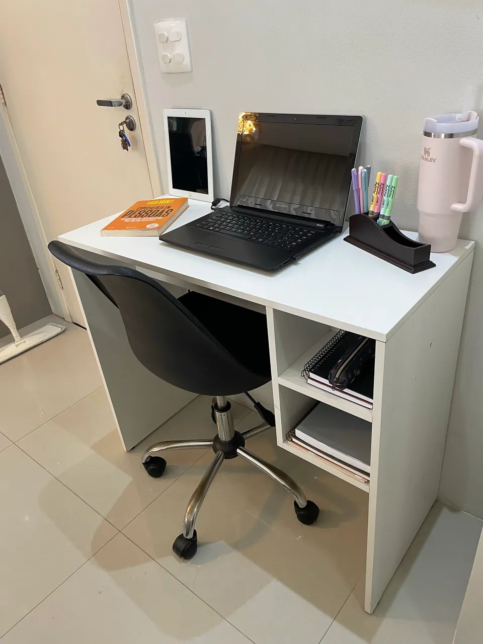  Mesa de estudos - Foto 4