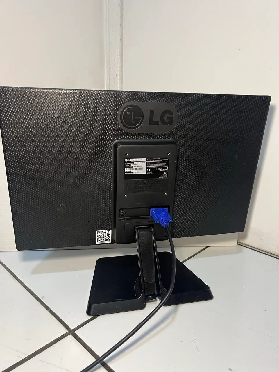 Monitor LG 20" + Adaptador HDMI - Foto 3