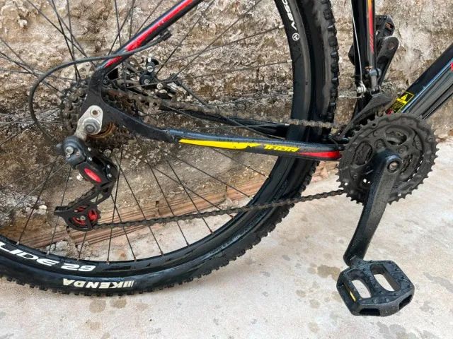 Vende-se bicicleta aro 27 - Foto 2
