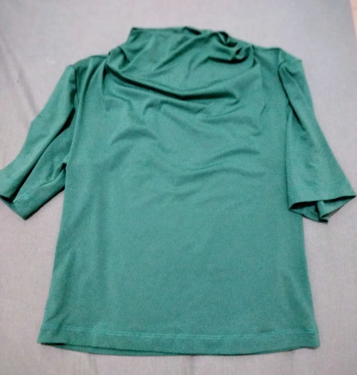 Roupas semi novas - Foto 4