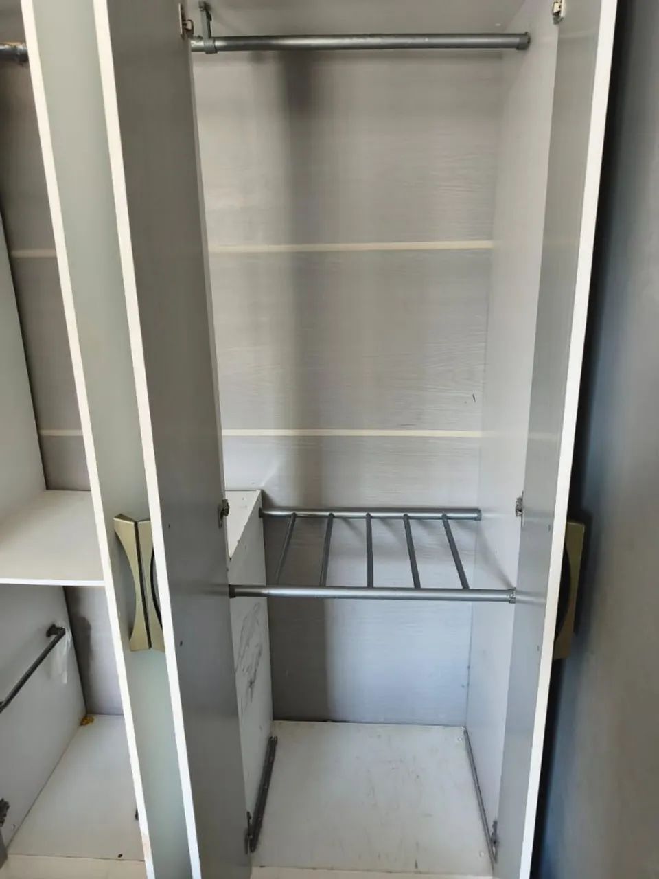 Guarda roupa solteiro - Foto 3