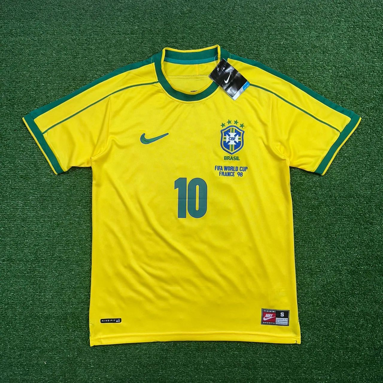 Camisas variadas Brasil pra Copa 2026 - amarelas e azul - Foto 5