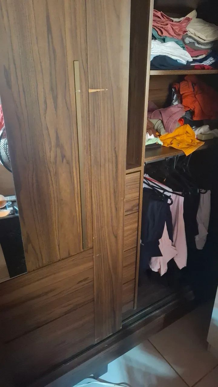 Guarda-roupa de casal - Seminovo  - Foto 2