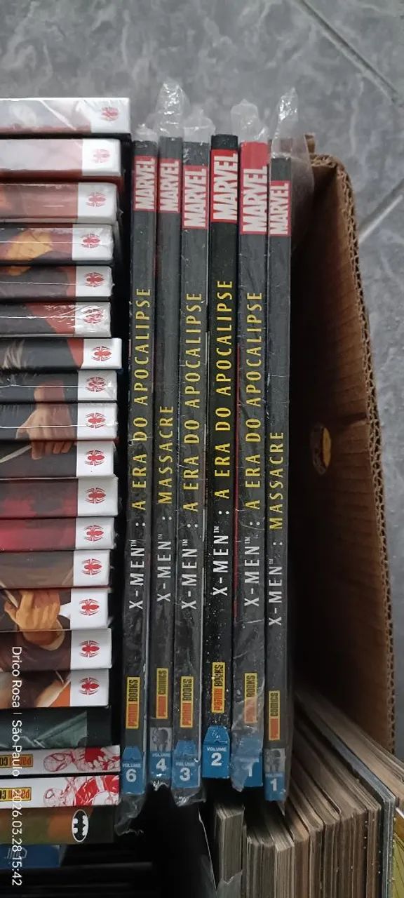 XMen A Era do Apocalipse e Massacre Salvat - Livros e revistas