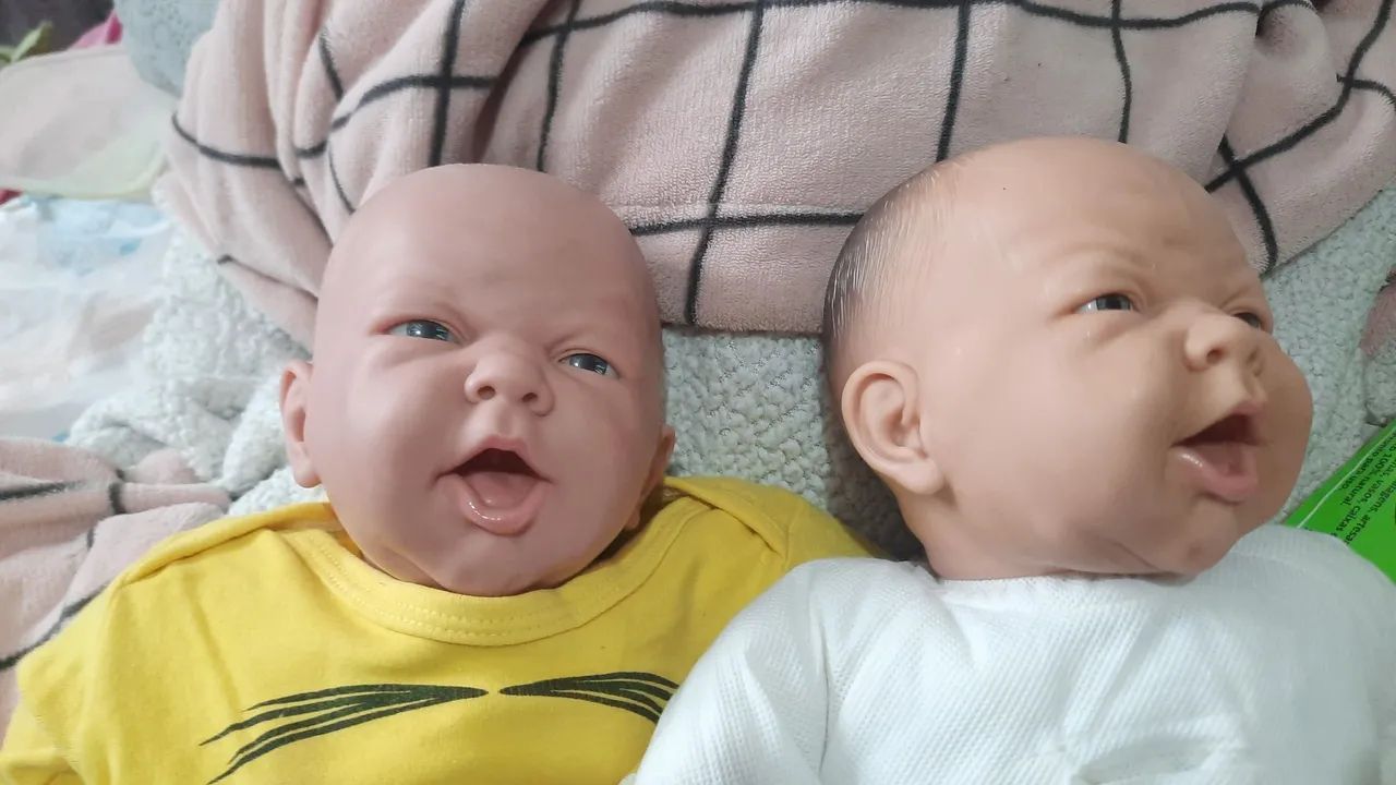 Bebê reborn ninos com chupeta e mamadeira - Foto 4