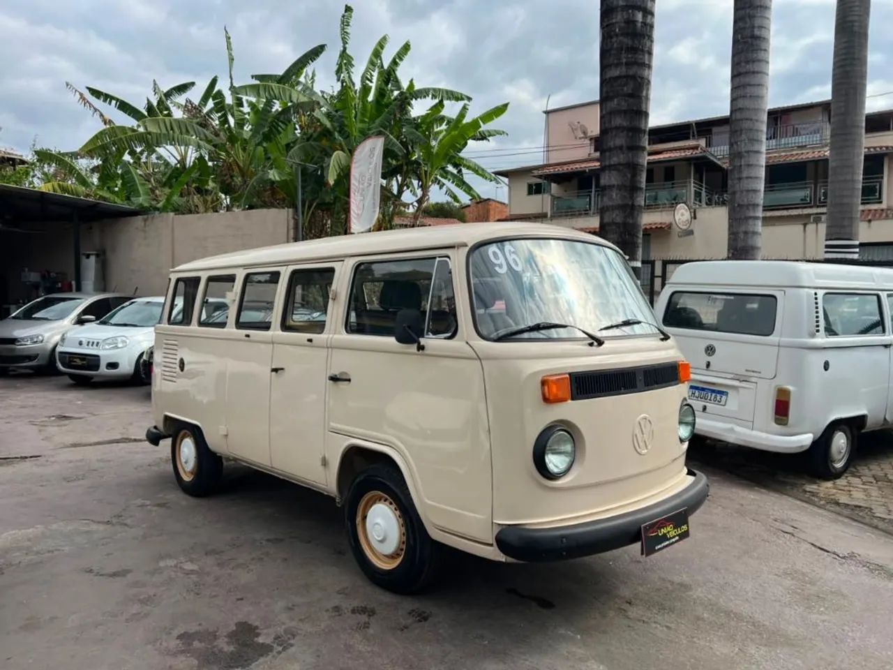 Volkswagen Kombi Lotação 1.6 MPI (álcool) 1996