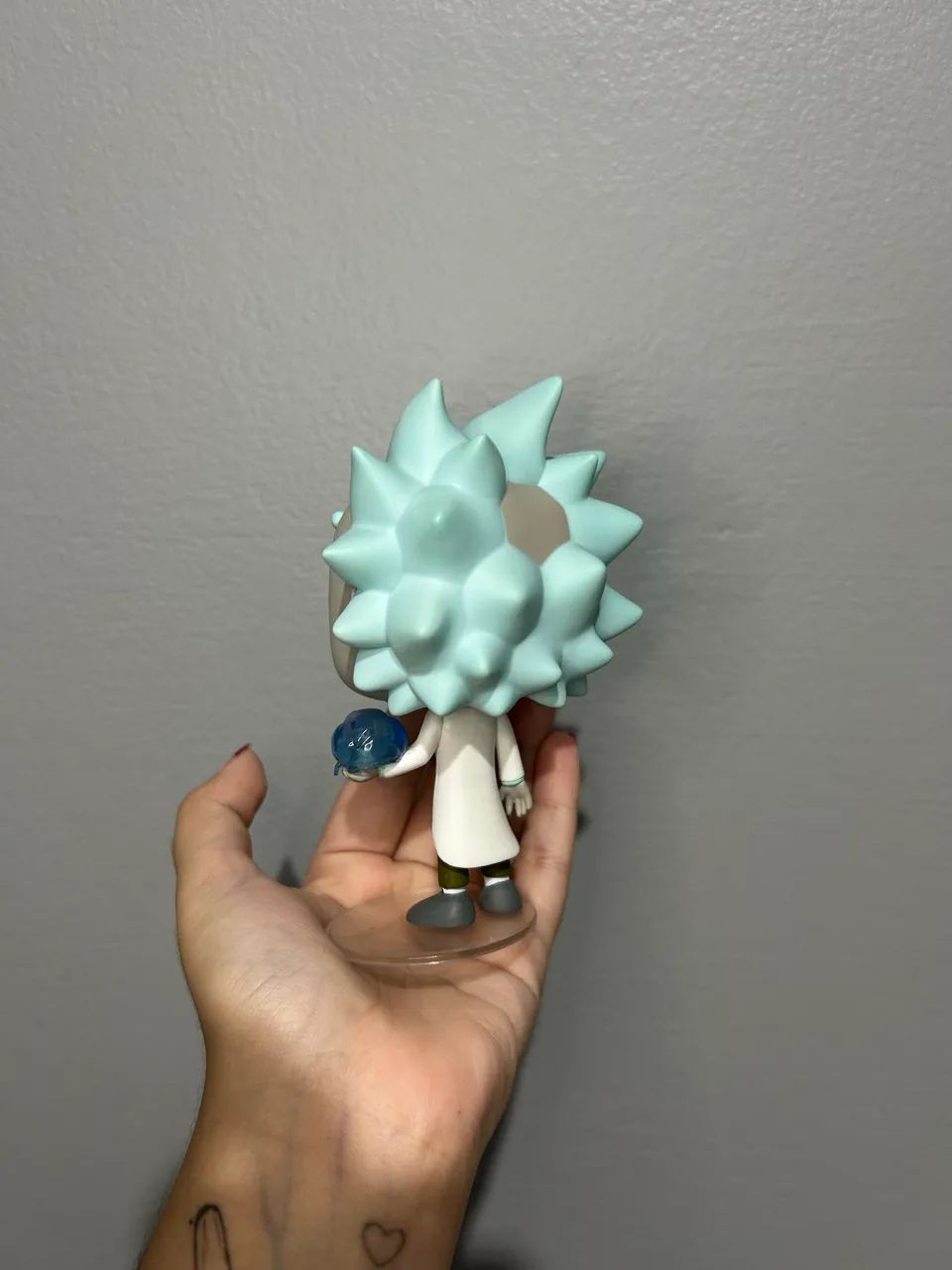 Funko pop Rick e Morty Rick com Crystal Skull 692 - Foto 4