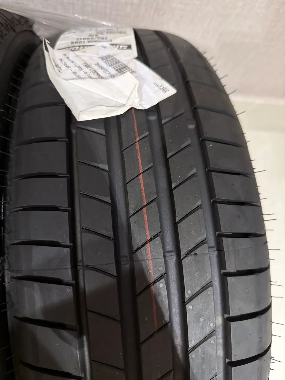 Vendo dois pneus  - Foto 3
