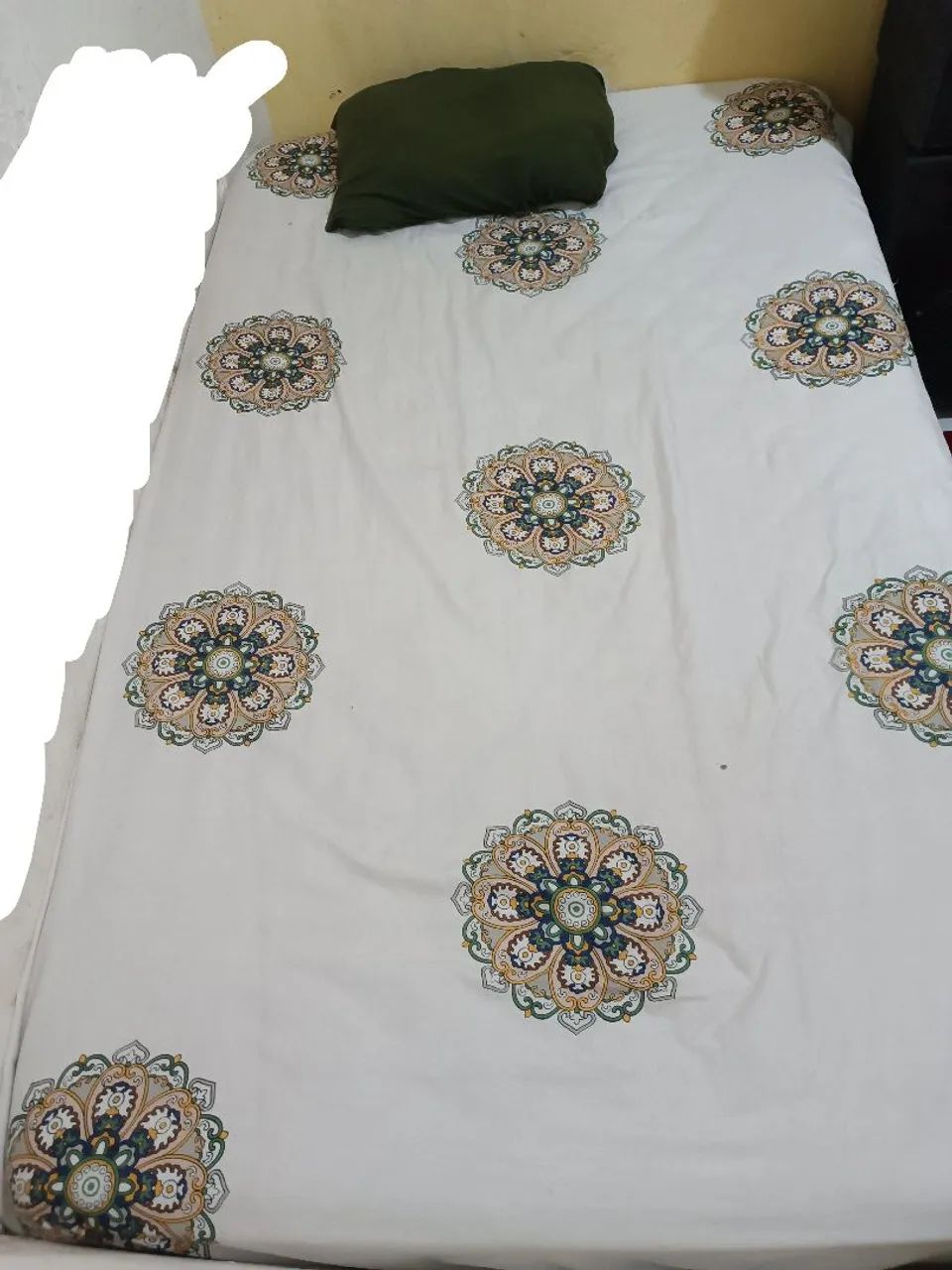 Cama solteirão 