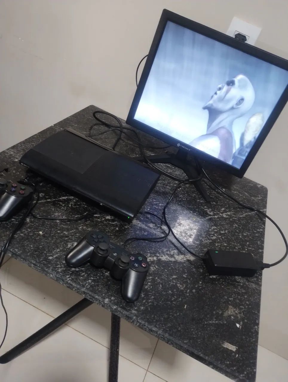 Vendo Ps3 super slim desbloqueado  - Foto 4