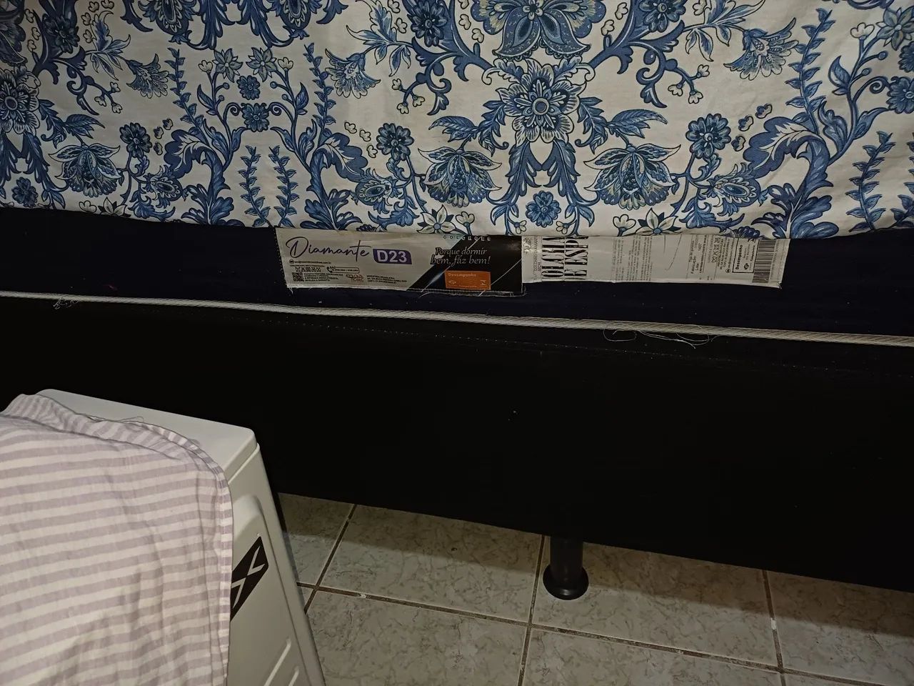 Cama box de solteiro 