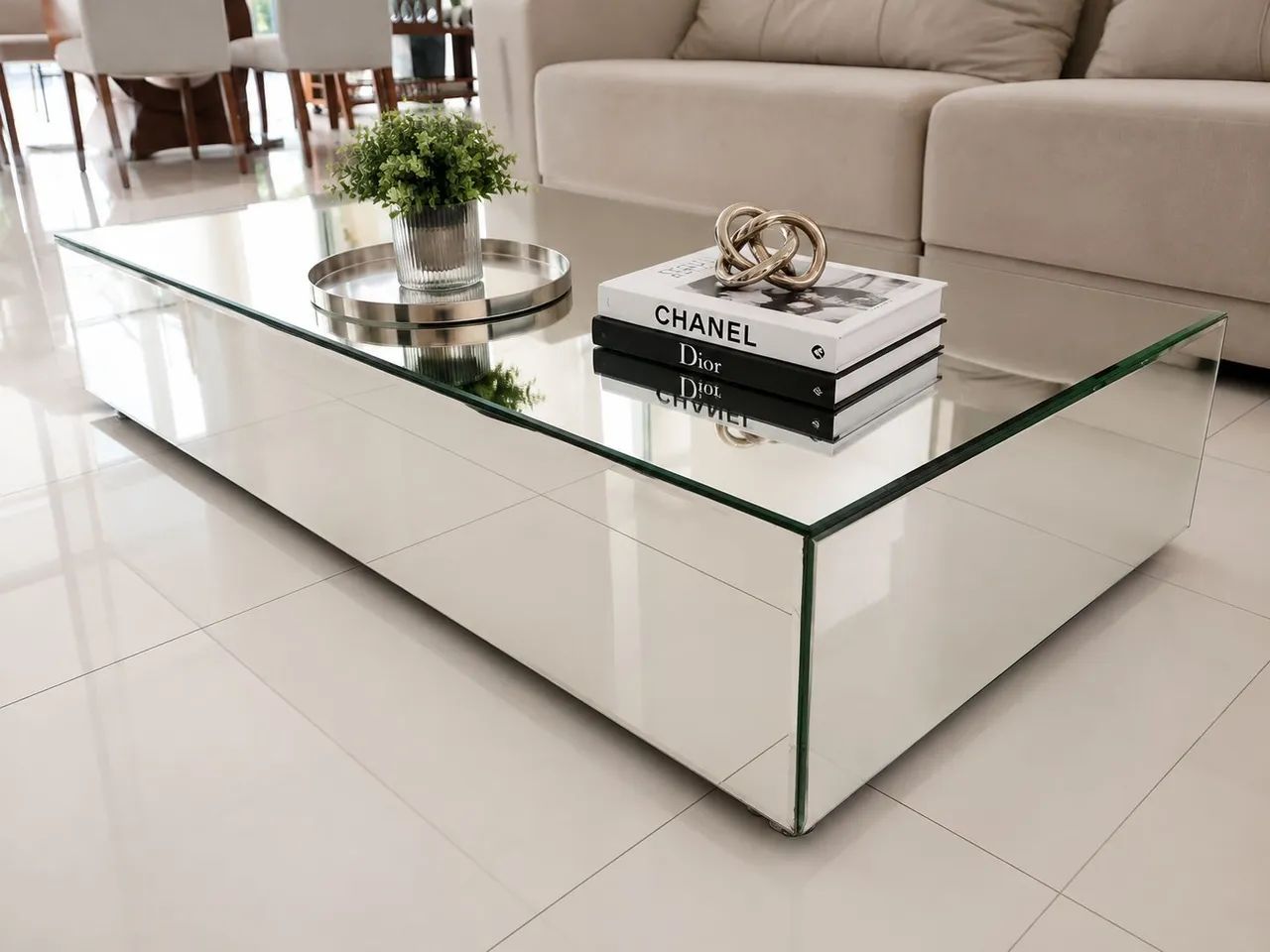 Mesa de Centro Espelhada de Alto Padrão