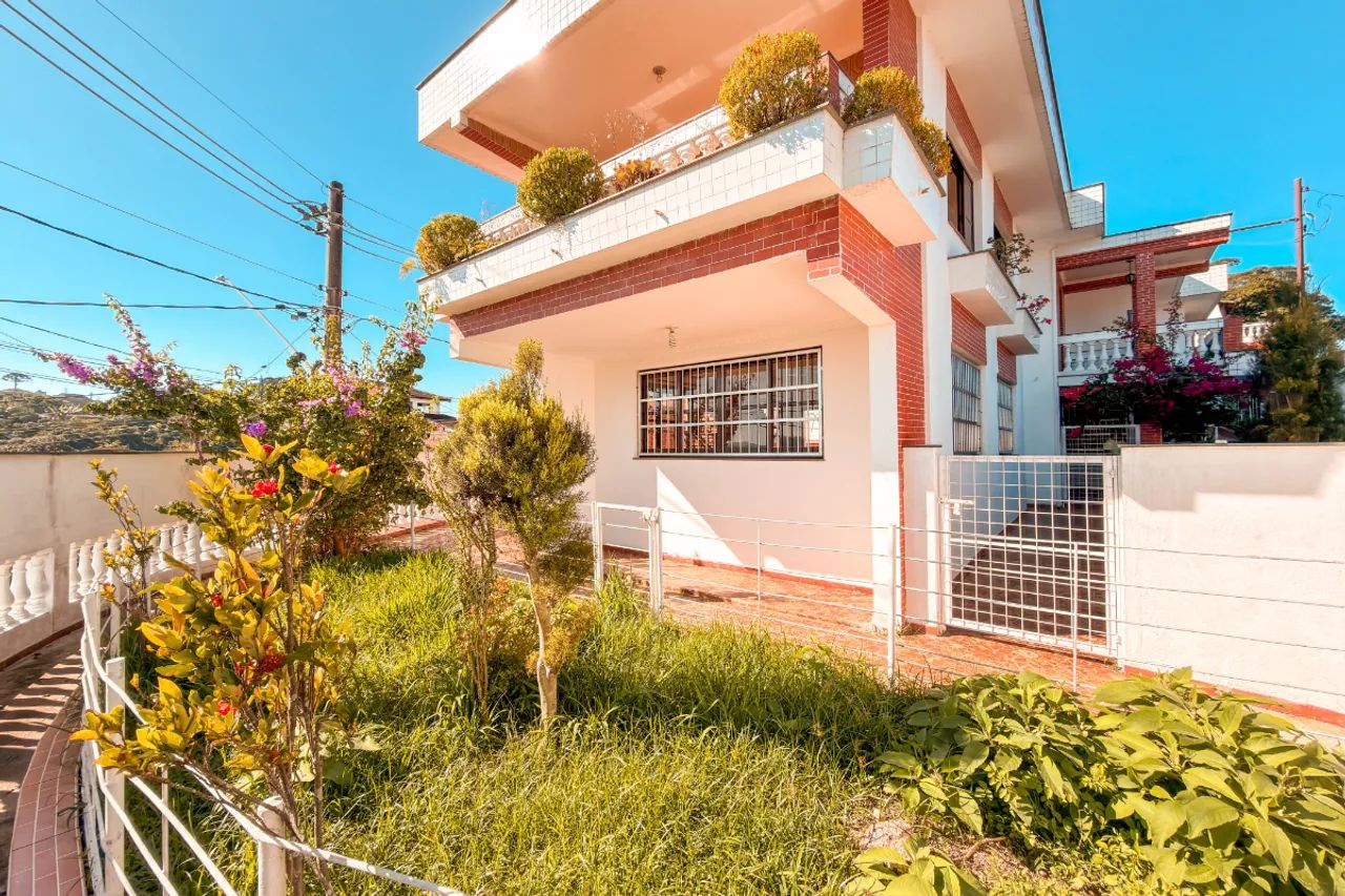 Casa para venda em Suíssa com 4 quartos, 294m² - Foto 3