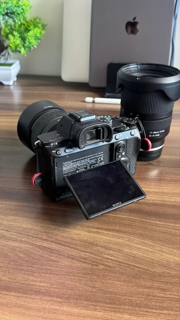 Sony A7iii - 2 lentes, 2 baterias, grip, sem detalhes - Foto 2