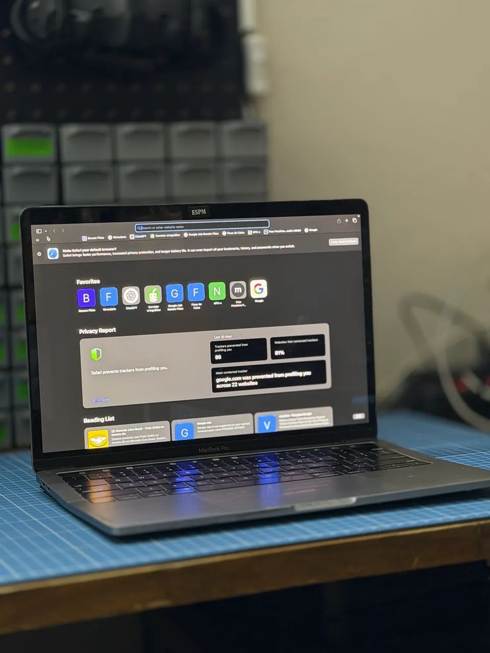 MacBook Pro 13? 2019 - Intel Core i5 | 8GB RAM | 128GB SSD | Touch MacBook Pro 13? 2019 - Intel Core i5 | 8GB RAM | 128GB SSD | Touch