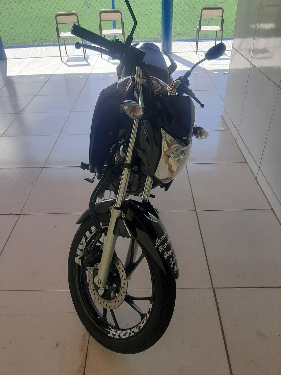 Titan 160 