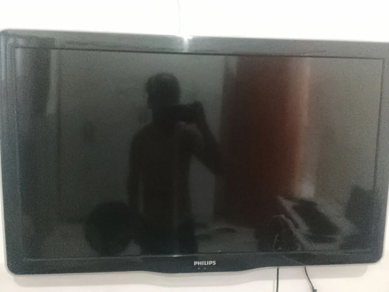 Tv Philips (tela quebrada)