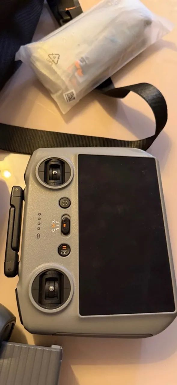 Vendo Mavic 4 pro Dji - Foto 4