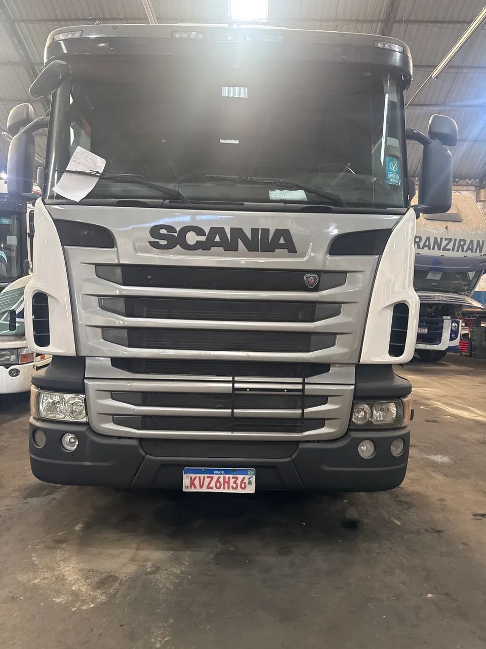 Scania R440  automática 