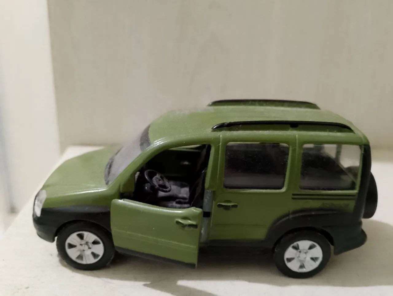 Doblò: Miniatura. - Foto 2