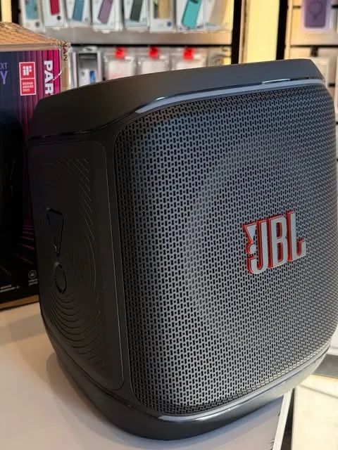 Jbl PartyBox Encore2 c/ 2 Microfones - Original - Nova e Lacrada - Pronta Entrega!! - Foto 3