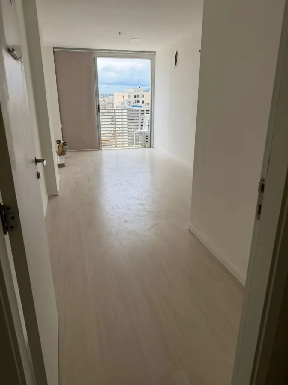 CORPORATE TIJUCA-  vendo junção de 2 salas comerciais prontas , melhor ponto da Tijuca - Foto 4