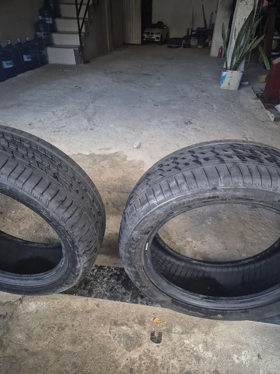 Pneus Maxtrek 215/50 - Foto 2