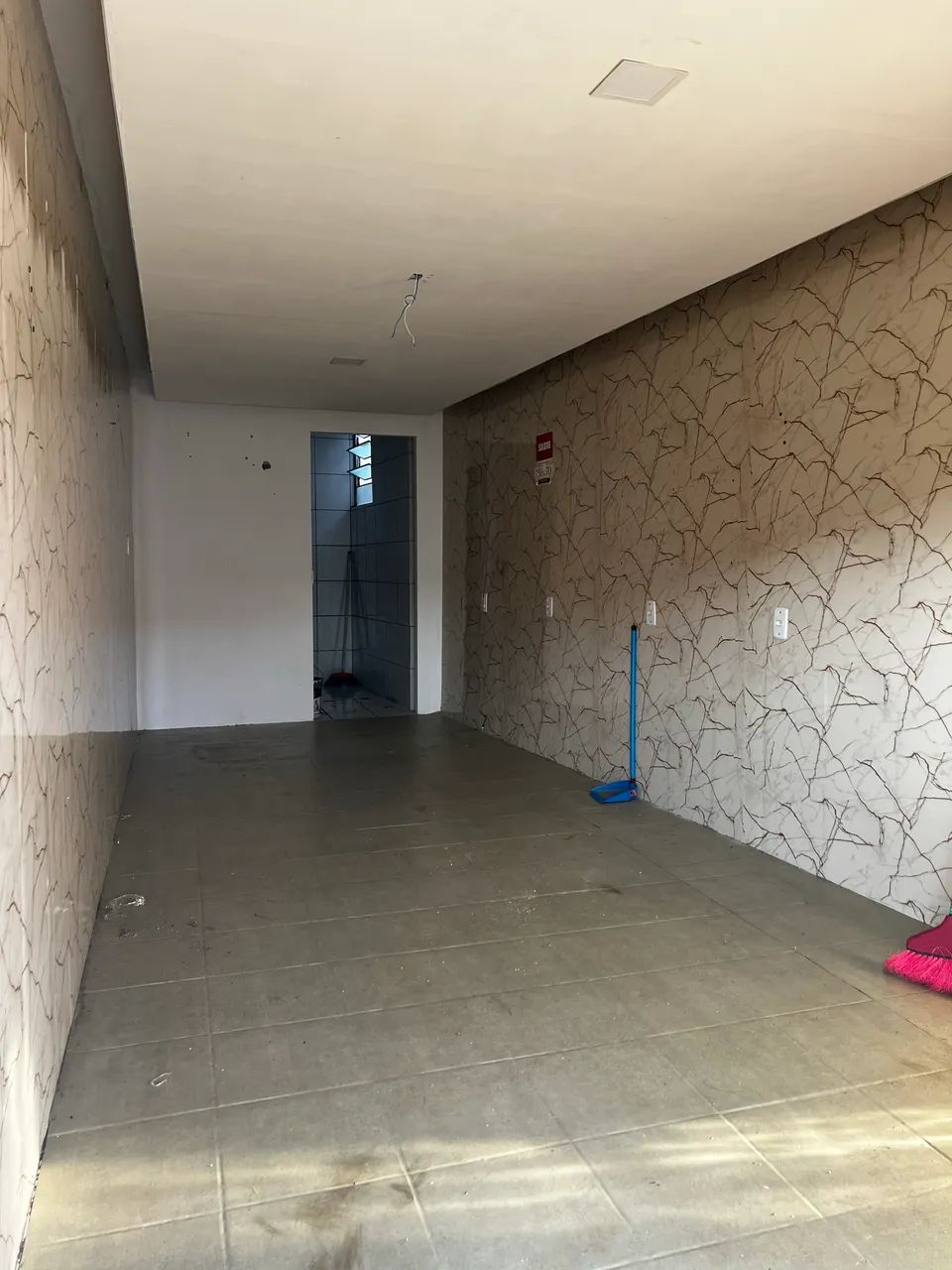 Alugo ponto comercial 